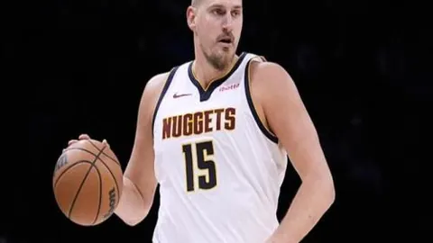 库里防守德罗赞 助勇士击败国王 精彩瞬间图集